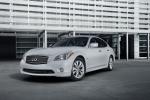 Infiniti M35 Hybrid 2011 года